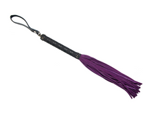 Load image into Gallery viewer, Looking for a flogger for BDSM?